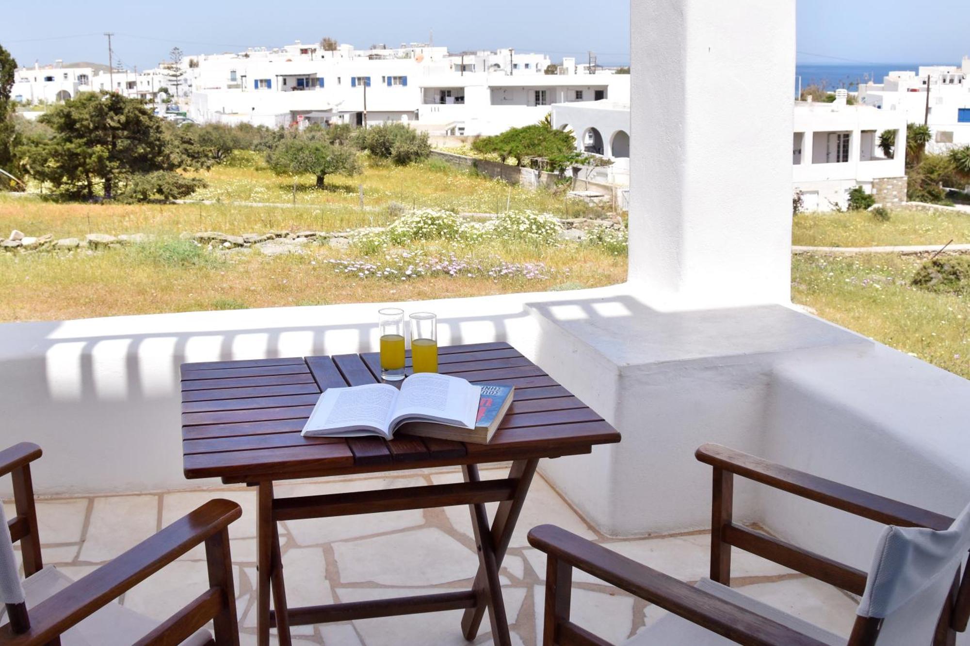 Captain Apartments Paros Náousa Room photo