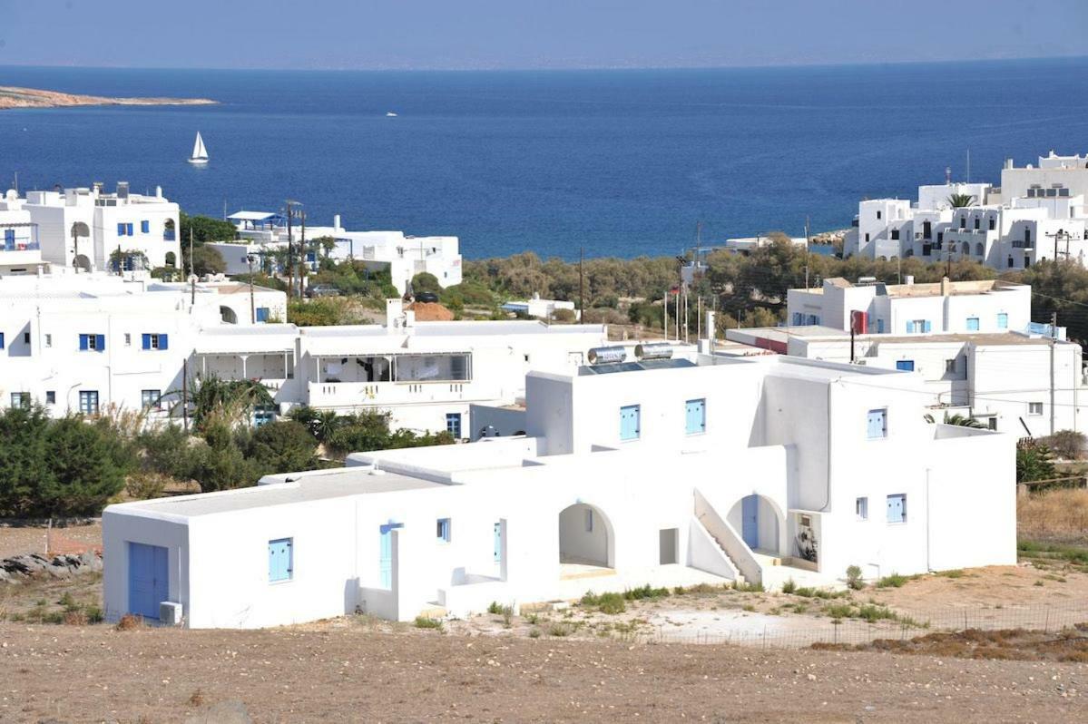 Captain Apartments Paros Náousa Exterior photo
